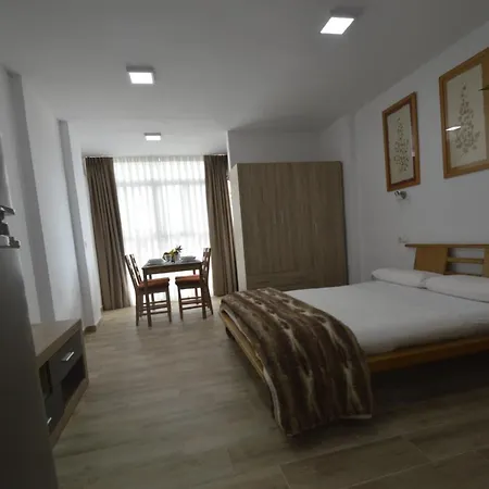 Hercules 444 Apartment